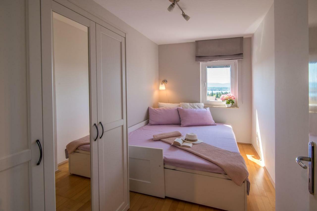 Apartment Luna Malinska Ngoại thất bức ảnh